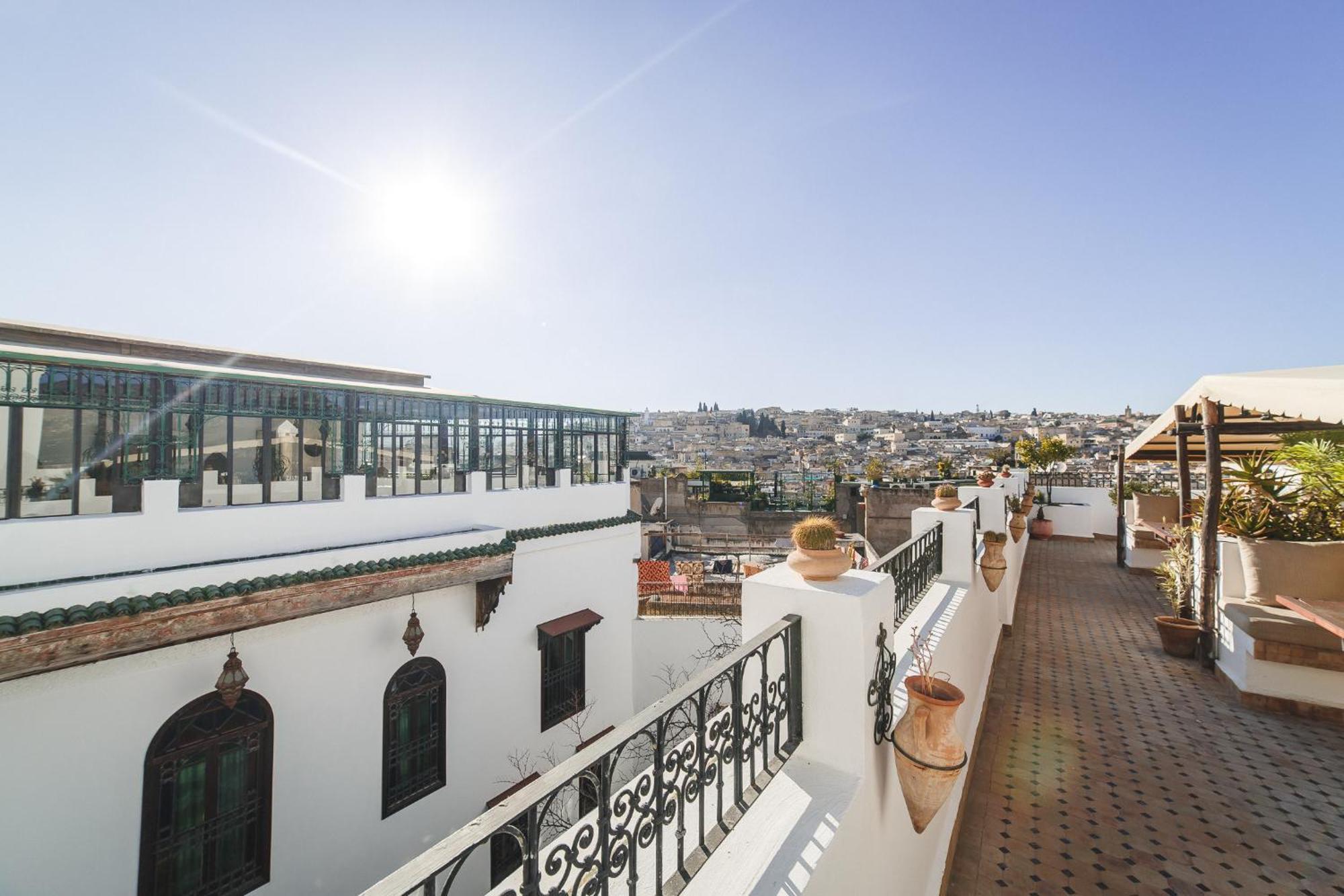 Riad Le Calife Фес Екстериор снимка