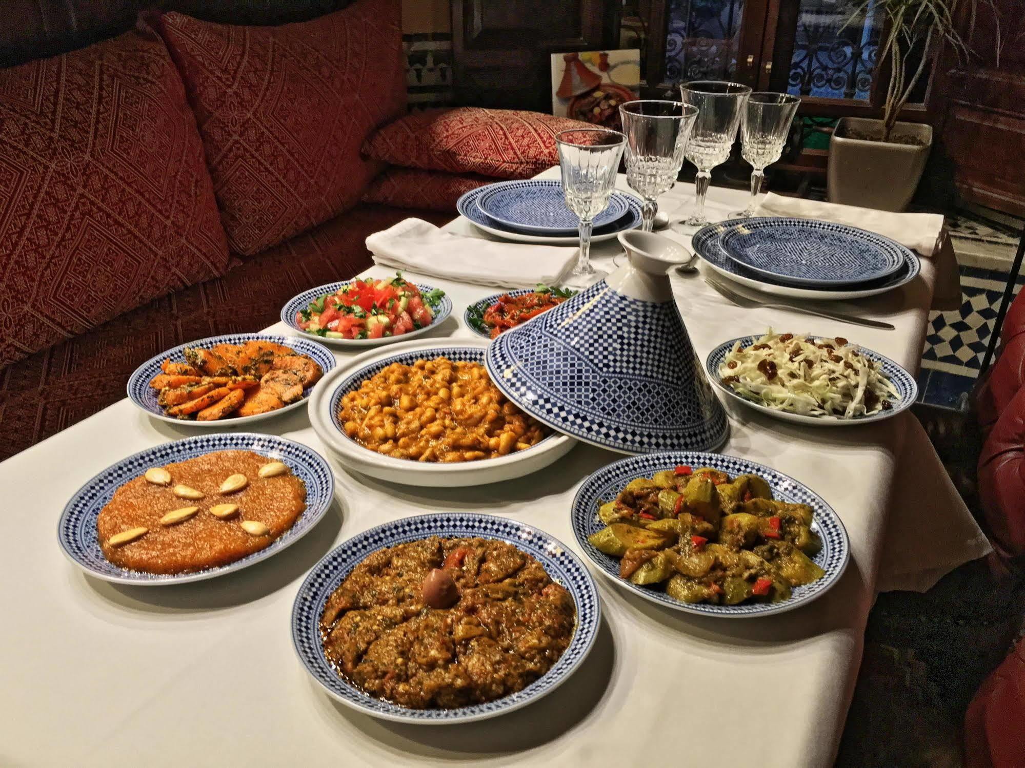 Riad Le Calife Фес Екстериор снимка