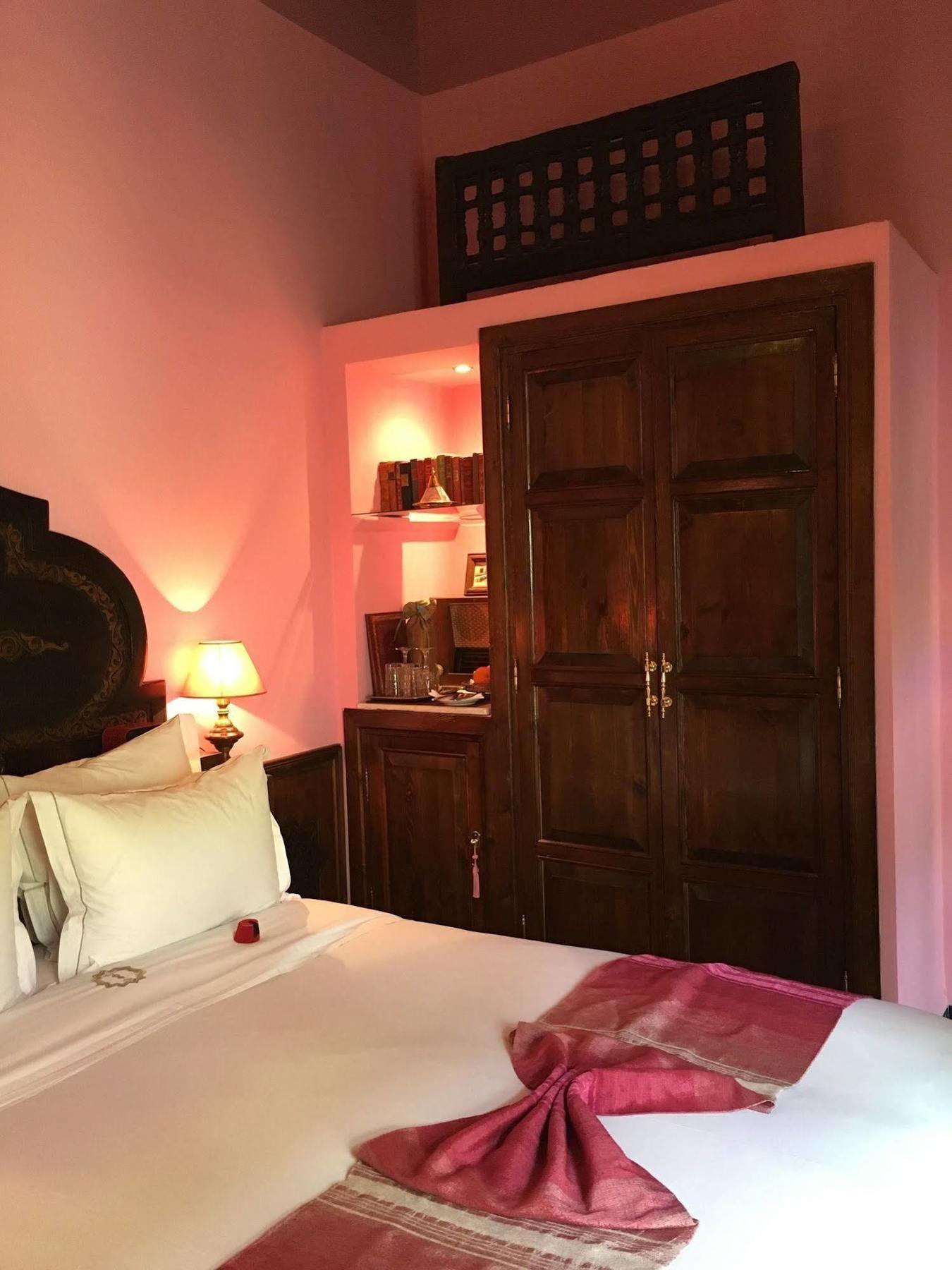 Riad Le Calife Фес Екстериор снимка